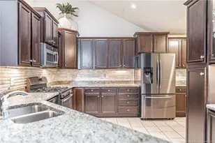 107 W Chelsea Ct, Southern Pines, NC 28387 - Photo 7