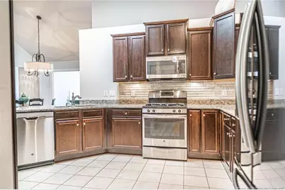 107 W Chelsea Court, Southern Pines, NC 28387 - Photo 7
