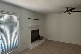 457 Lands End Rd, Fayetteville, NC 28314 - Photo 3