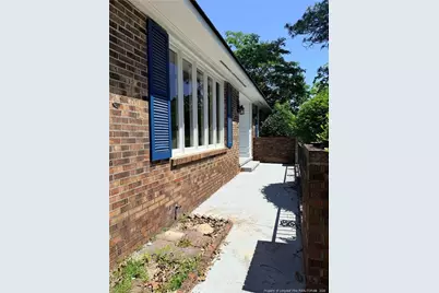 425 Dunmore Road, Fayetteville, NC 28303 - Photo 3