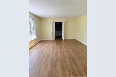 425 Dunmore Road, Fayetteville, NC 28303 - Photo 3