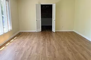 425 Dunmore Rd, Fayetteville, NC 28303 - Photo 3