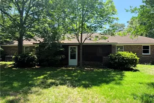 425 Dunmore Rd, Fayetteville, NC 28303 - Photo 19