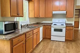 425 Dunmore Rd, Fayetteville, NC 28303 - Photo 5