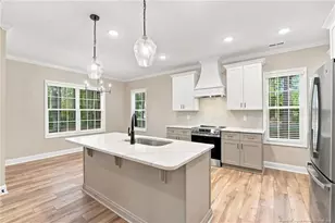 16620 Titmouse Ct, Wagram, NC 28396 - Photo 7
