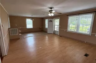 1123 Merkle Ln, Clinton, NC 28328 - Photo 17