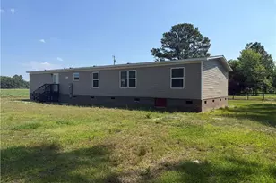 4339 Saddletree Rd, Lumberton, NC 28360 - Photo 5