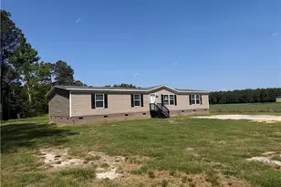 4339 Saddletree Rd, Lumberton, NC 28360 - Photo 3