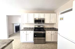1478 Oldstead Dr, Fayetteville, NC 28306 - Photo 9