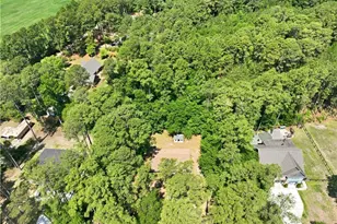 573 Ellis Rd, Lumber Bridge, NC 28357 - Photo 27