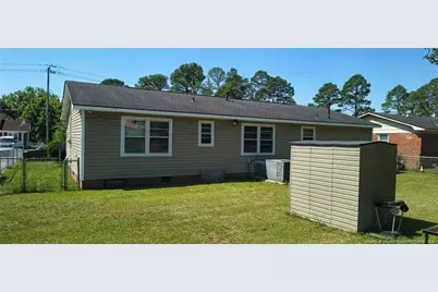 311 Glen Canyon Drive, Fayetteville, NC 28303 - Photo 19