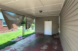 311 Glen Canyon Dr, Fayetteville, NC 28303 - Photo 21