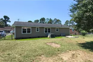 311 Glen Canyon Dr, Fayetteville, NC 28303 - Photo 23