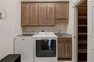 105 Great Oaks Dr, Fayetteville, NC 28303 - Photo 25