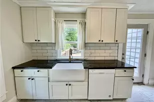 536 Pearl St, Fayetteville, NC 28303 - Photo 9