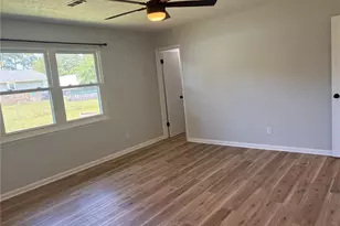 7212 Reedy Creek Dr, Fayetteville, NC 28314 - Photo 9