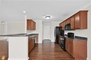 1421 Avoncroft Dr, Fayetteville, NC 28306 - Photo 11