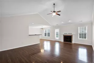 1421 Avoncroft Dr, Fayetteville, NC 28306 - Photo 5