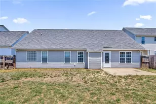 1421 Avoncroft Dr, Fayetteville, NC 28306 - Photo 29