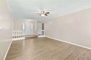2109 Hollyridge Pl, Fayetteville, NC 28304 - Photo 9