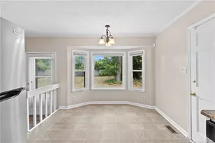 2109 Hollyridge Pl, Fayetteville, NC 28304 - Photo 17