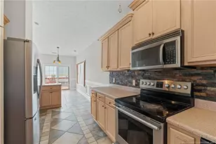 109 Canyon Ct, Sanford, NC 27332 - Photo 13
