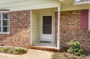 605 Dandridge Dr, Fayetteville, NC 28303 - Photo 3