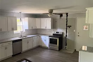 1404 Valencia Dr, Fayetteville, NC 28303 - Photo 13