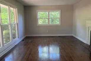 1404 Valencia Dr, Fayetteville, NC 28303 - Photo 5