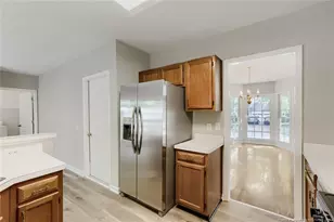 101 Dovershire Ct, Cary, NC 27513 - Photo 13