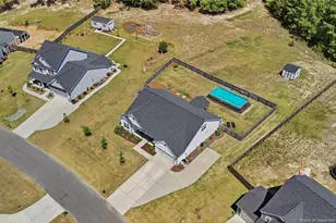 235 Enfield Dr, Carthage, NC 28327 - Photo 3