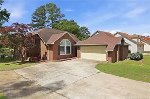 621 Georgetown Cir, Fayetteville, NC 28314 - Photo 3