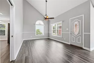 621 Georgetown Cir, Fayetteville, NC 28314 - Photo 9