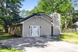 1945 Wordsworth Dr, Fayetteville, NC 28304 - Photo 3