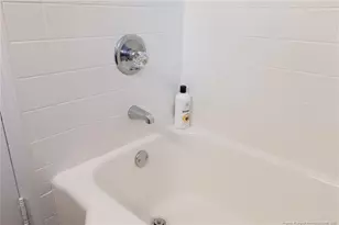 212 Gertrude St, Fayetteville, NC 28303 - Photo 21