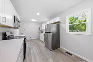 217 Teague St, Fayetteville, NC 28306 - Photo 13