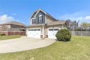127 Ganton Dr, Raeford, NC 28376 - Photo 3