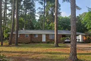 1125 Oakwood St, Fayetteville, NC 28303 - Photo 1