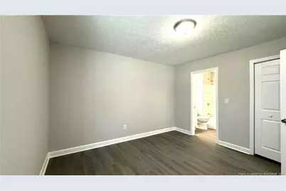 110 W Sunset Drive, Red Springs, NC 28377 - Photo 9