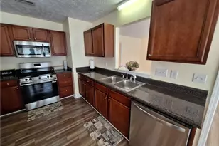 3681 Pioneer Dr, Hope Mills, NC 28348 - Photo 15
