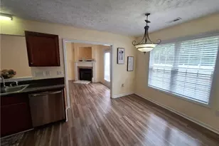 3681 Pioneer Dr, Hope Mills, NC 28348 - Photo 9