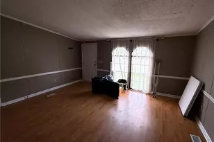 2528 Carriage Rd, Fayetteville, NC 28312 - Photo 3