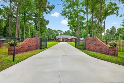 2204 Honey Lane, Hope Mills, NC 28348 - Photo 3