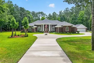 2204 Honey Ln, Hope Mills, NC 28348 - Photo 5