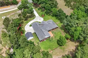 2204 Honey Ln, Hope Mills, NC 28348 - Photo 49