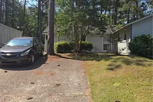 759-763 Hedgelawn Way, Fayetteville, NC 28311 - Photo 5