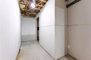 421 Early St, Fayetteville, NC 28311 - Photo 29