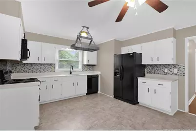 7128 Ashwood Circle, Fayetteville, NC 28303 - Photo 11