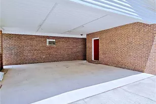 1869 Conover Dr, Fayetteville, NC 28304 - Photo 43