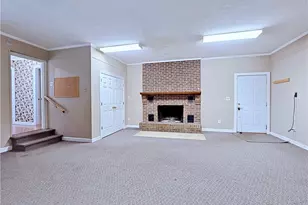 1869 Conover Dr, Fayetteville, NC 28304 - Photo 21